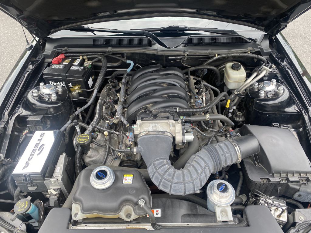 2008 Ford Mustang Image 12