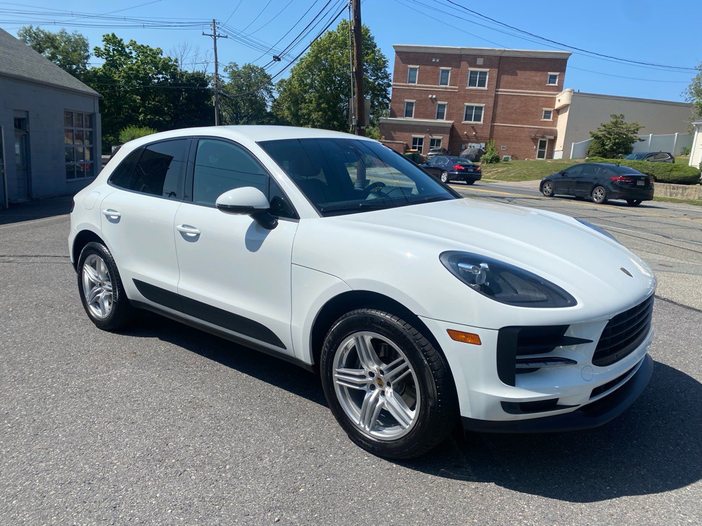 2019 Porsche Macan Image 9