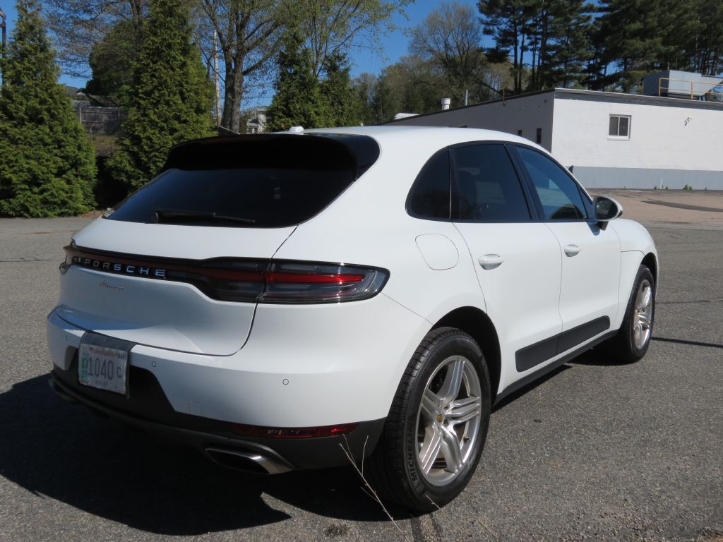 2019 Porsche Macan Image 7