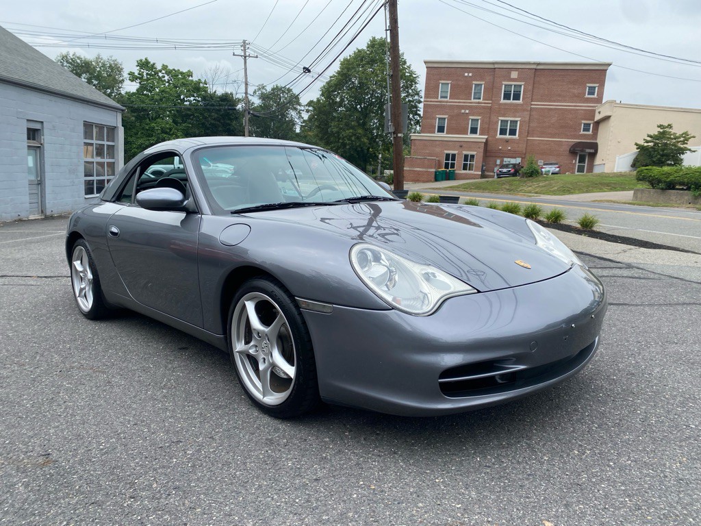 2003 Porsche 911 Image 8