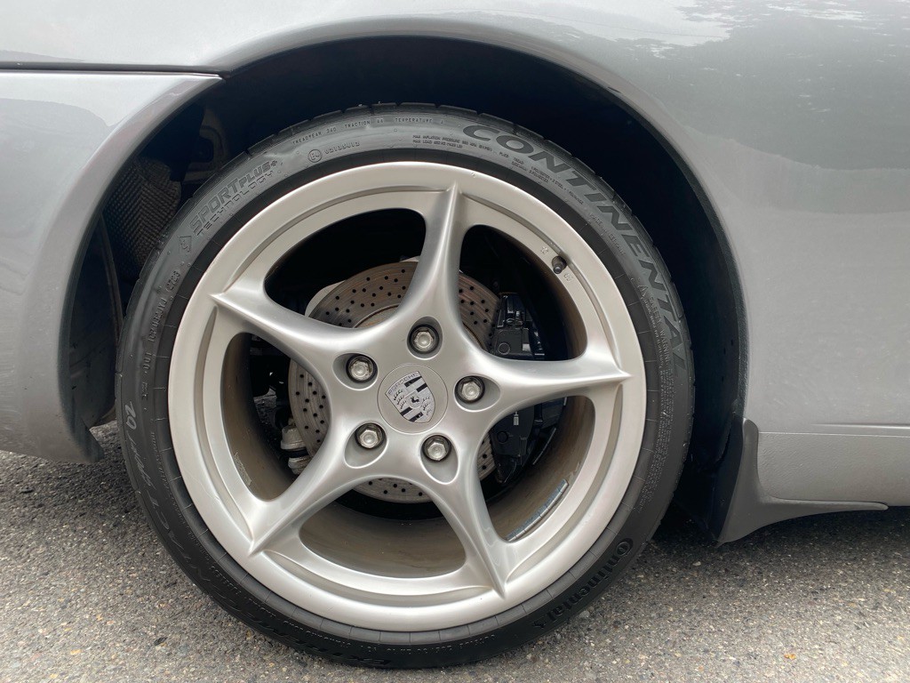 2003 Porsche 911 Image 14