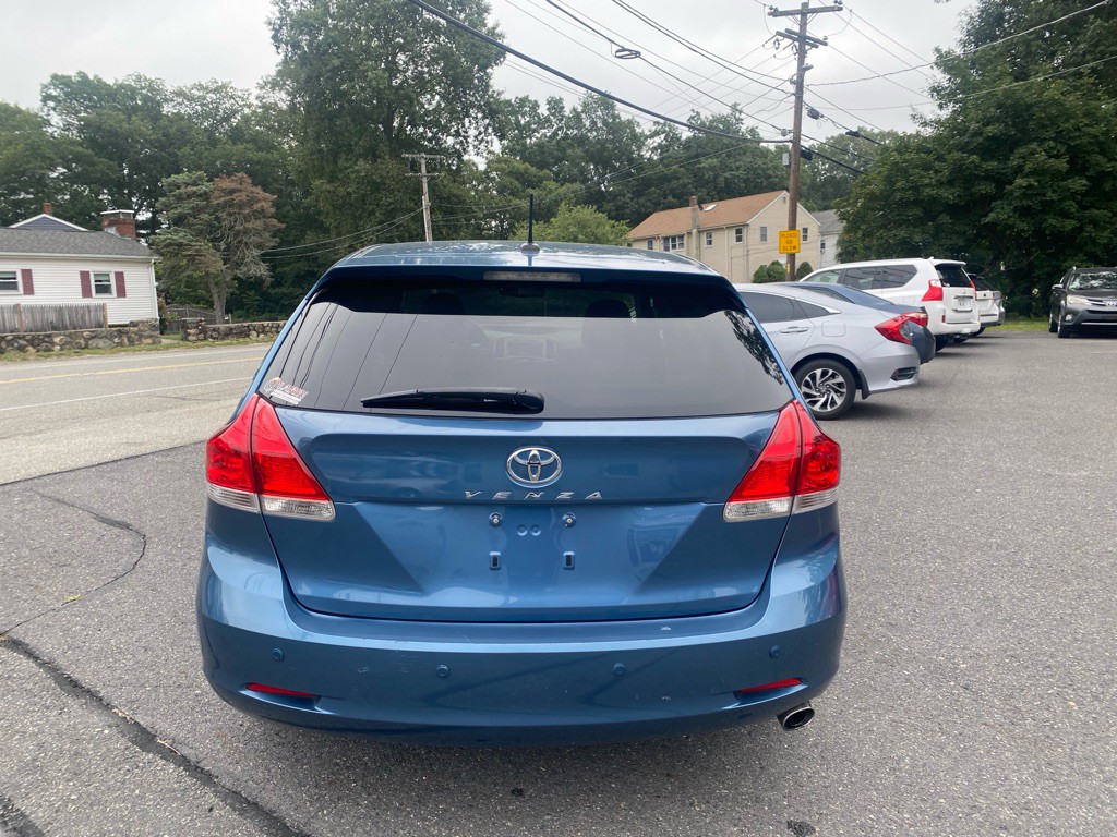 2011 Toyota Venza Image 5