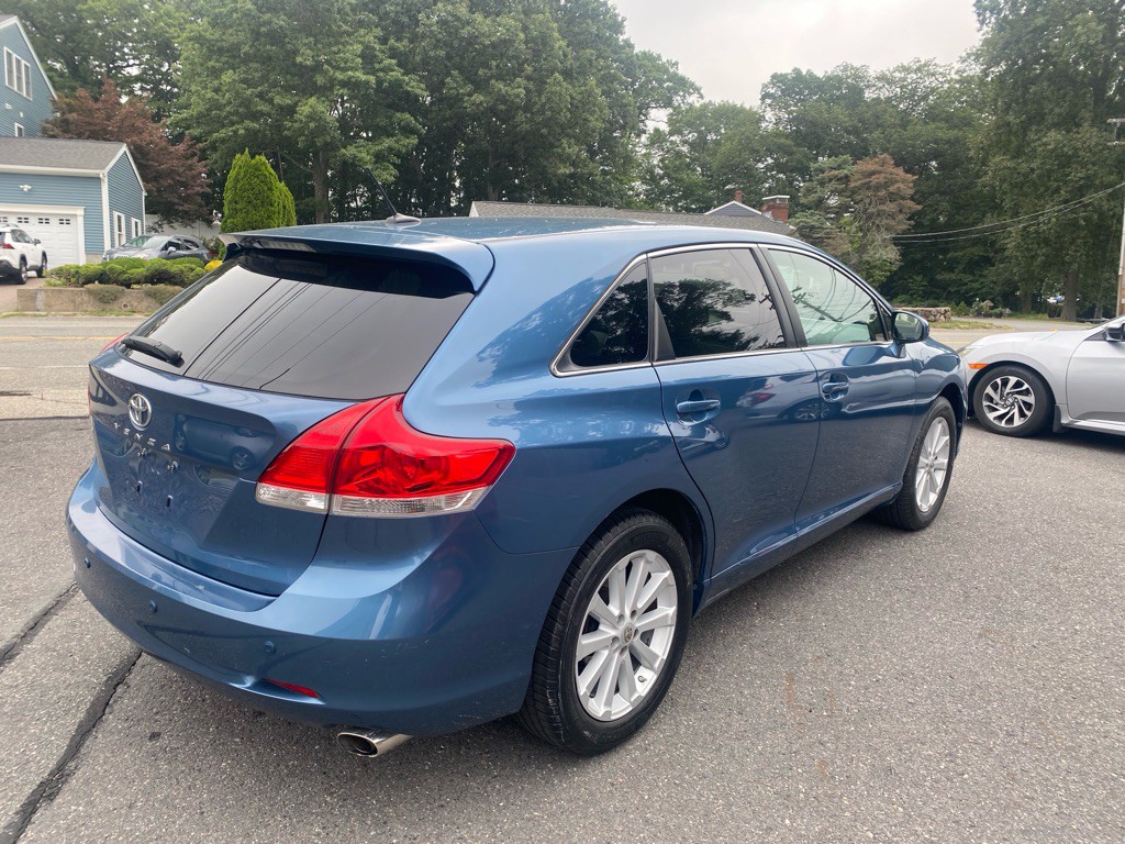 2011 Toyota Venza Image 6