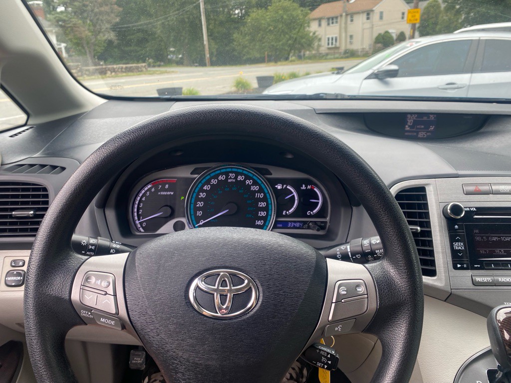 2011 Toyota Venza Image 23