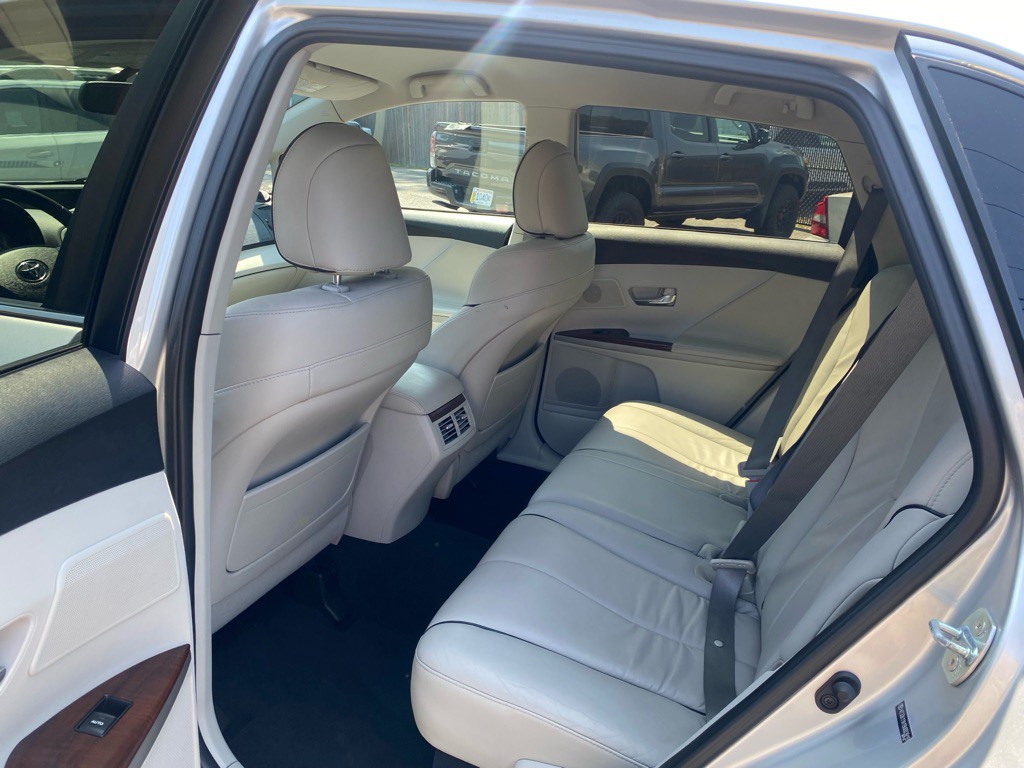 2009 Toyota Venza Image 21