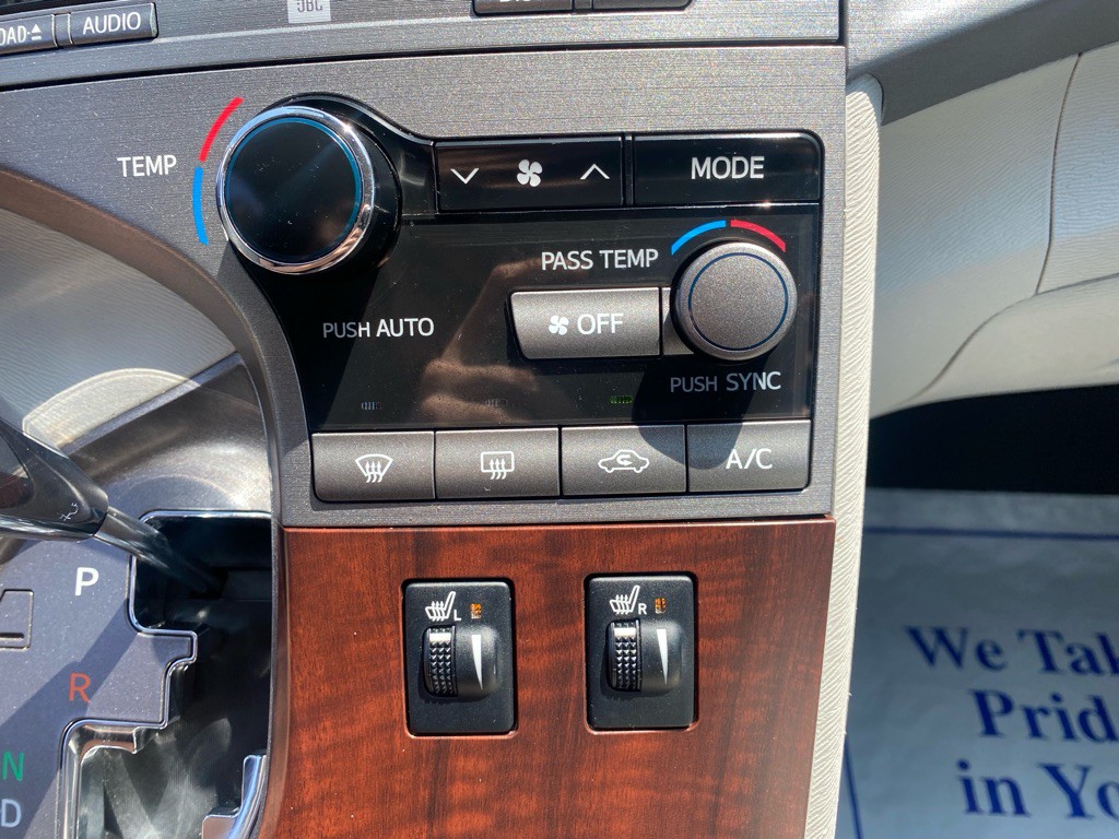 2009 Toyota Venza Image 34