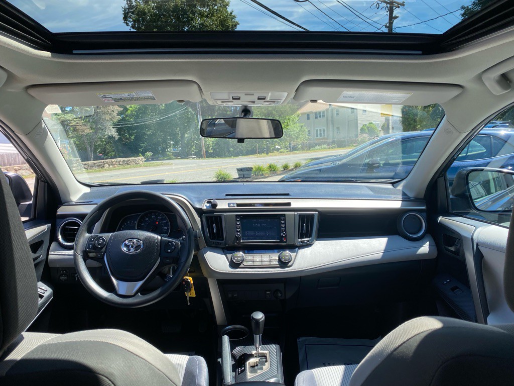 2013 Toyota Rav4 Image 12