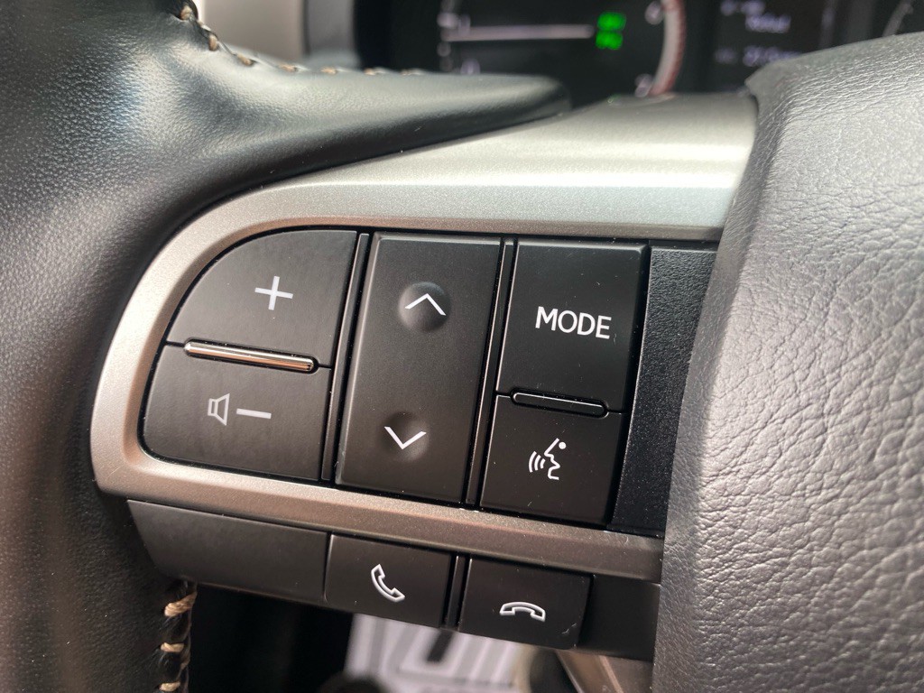 2022 Lexus GX Image 26