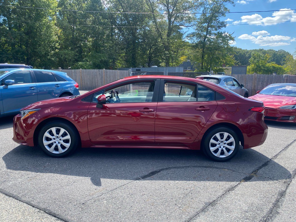 2022 Toyota Corolla Image 2