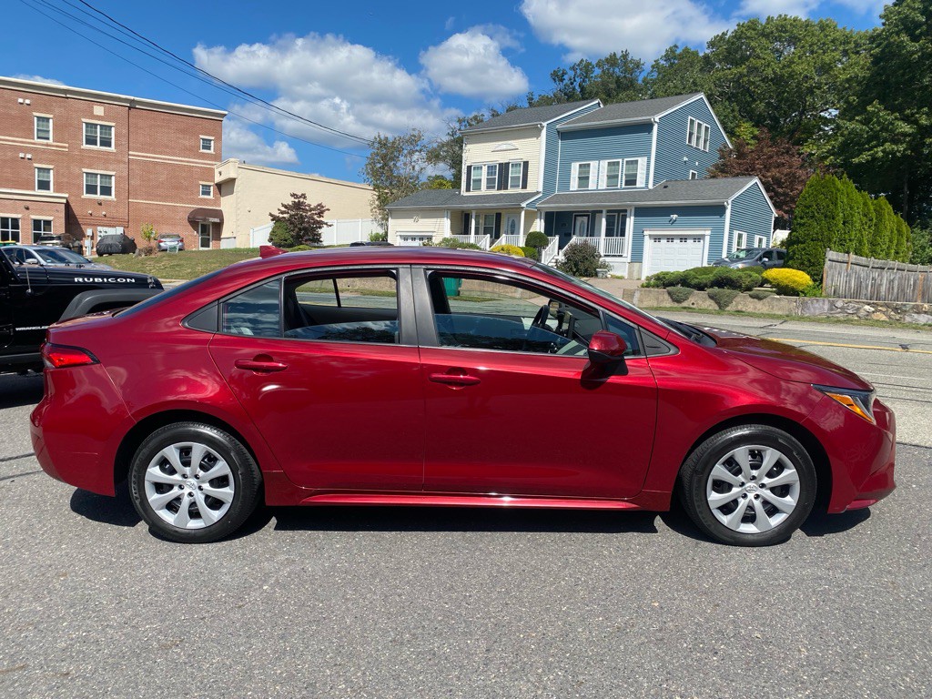 2022 Toyota Corolla Image 8