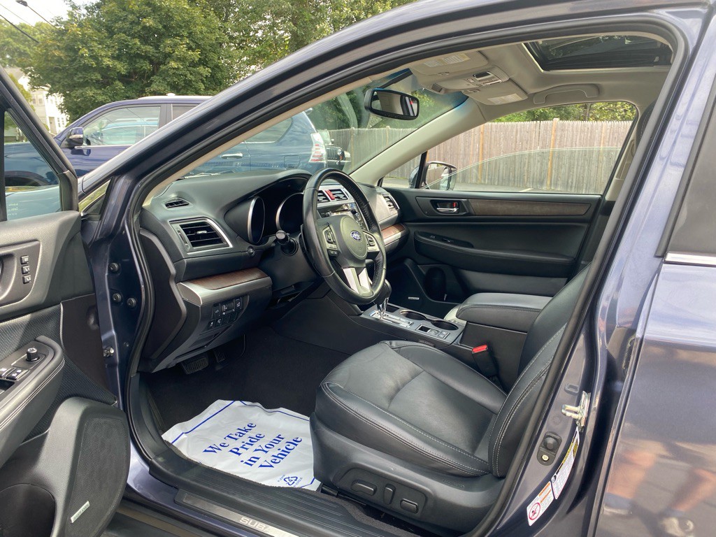 2017 Subaru Outback Image 18