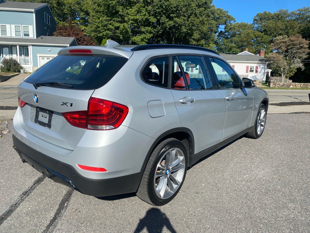 2013 BMW X1 Image 8