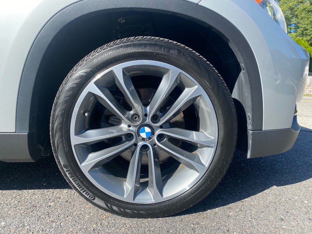 2013 BMW X1 Image 17