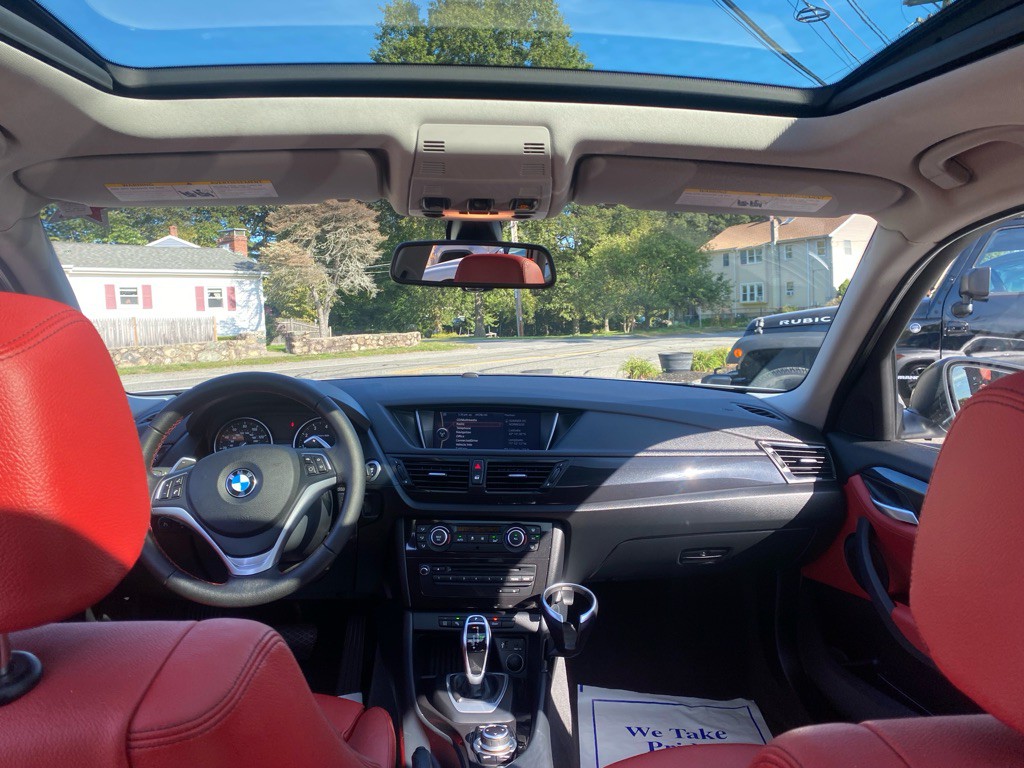 2013 BMW X1 Image 25