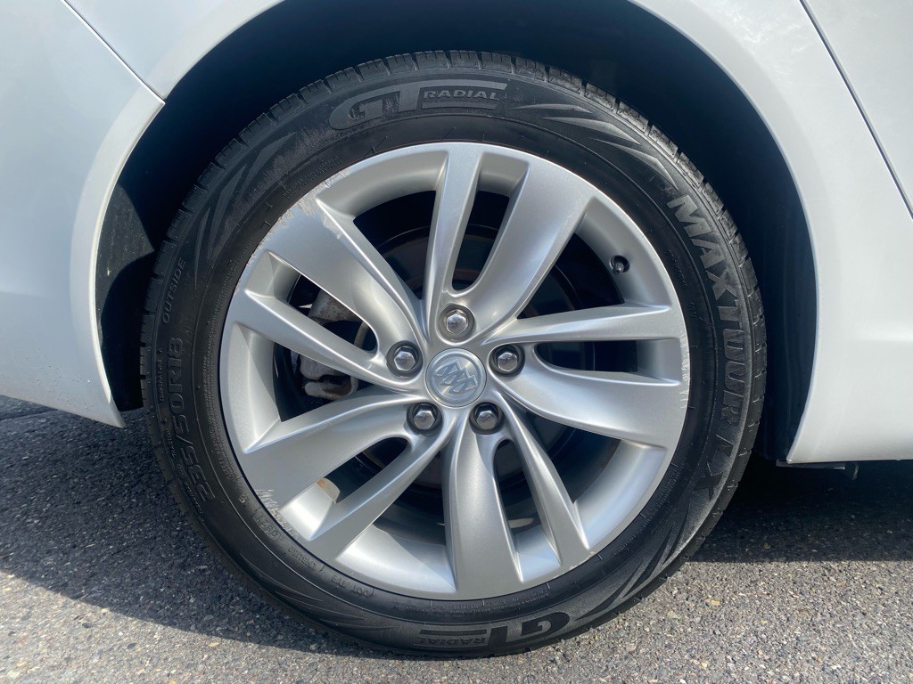 2015 Buick Regal Image 14
