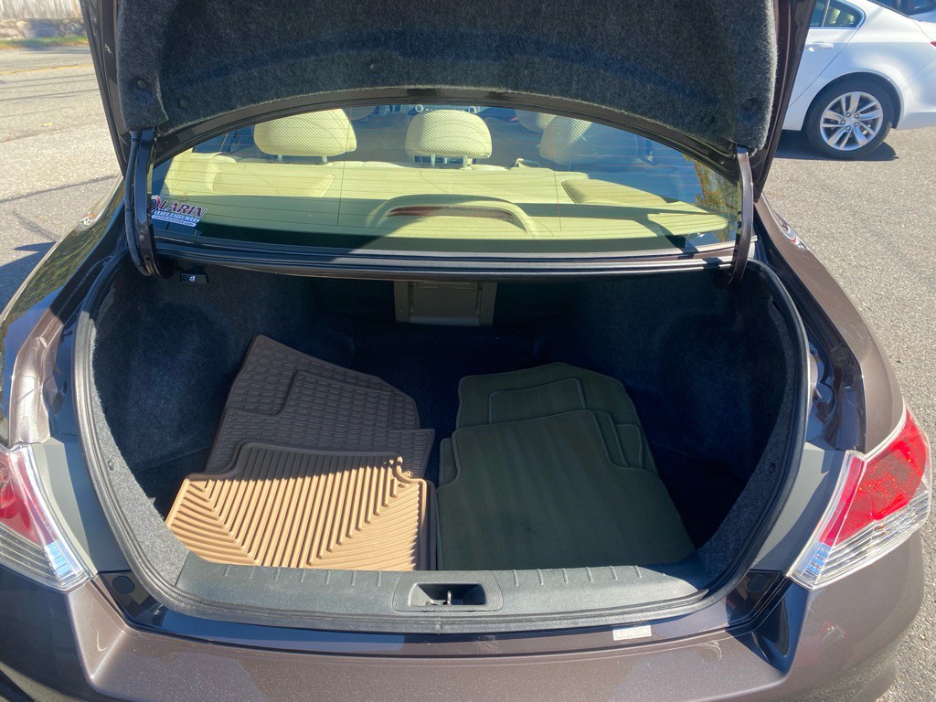 2011 Honda Accord Image 5