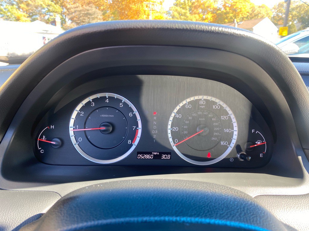2011 Honda Accord Image 28