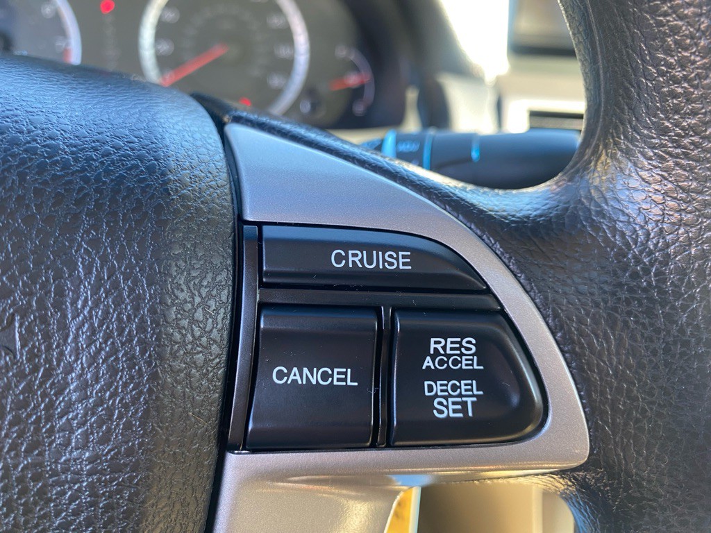 2011 Honda Accord Image 29