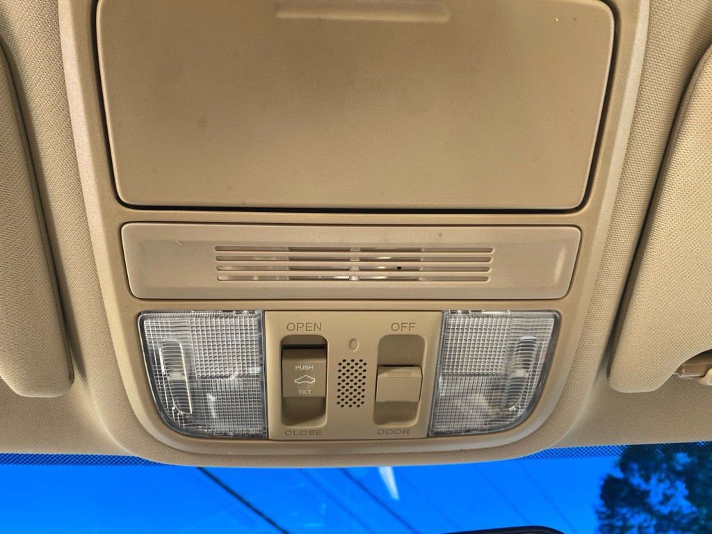 2011 Honda Accord Image 34
