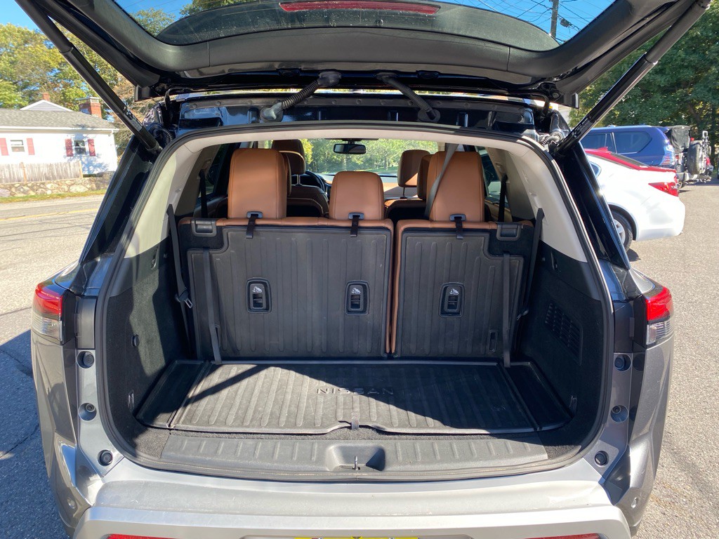 2022 Nissan Pathfinder Image 4