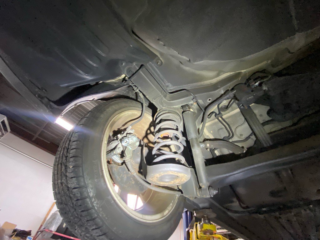 2013 Hyundai Elantra Image 18