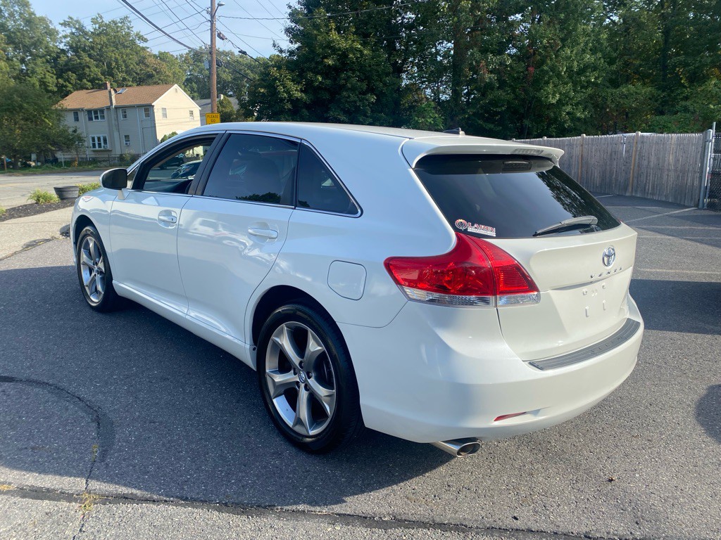 2012 Toyota Venza Image 3