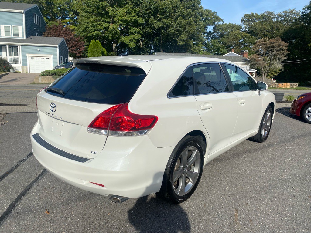 2012 Toyota Venza Image 6