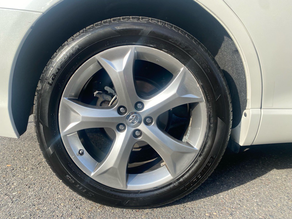 2012 Toyota Venza Image 12