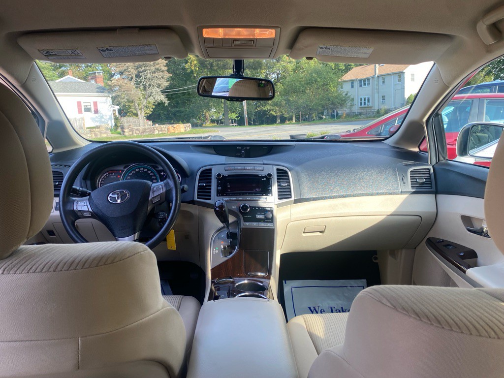 2012 Toyota Venza Image 15