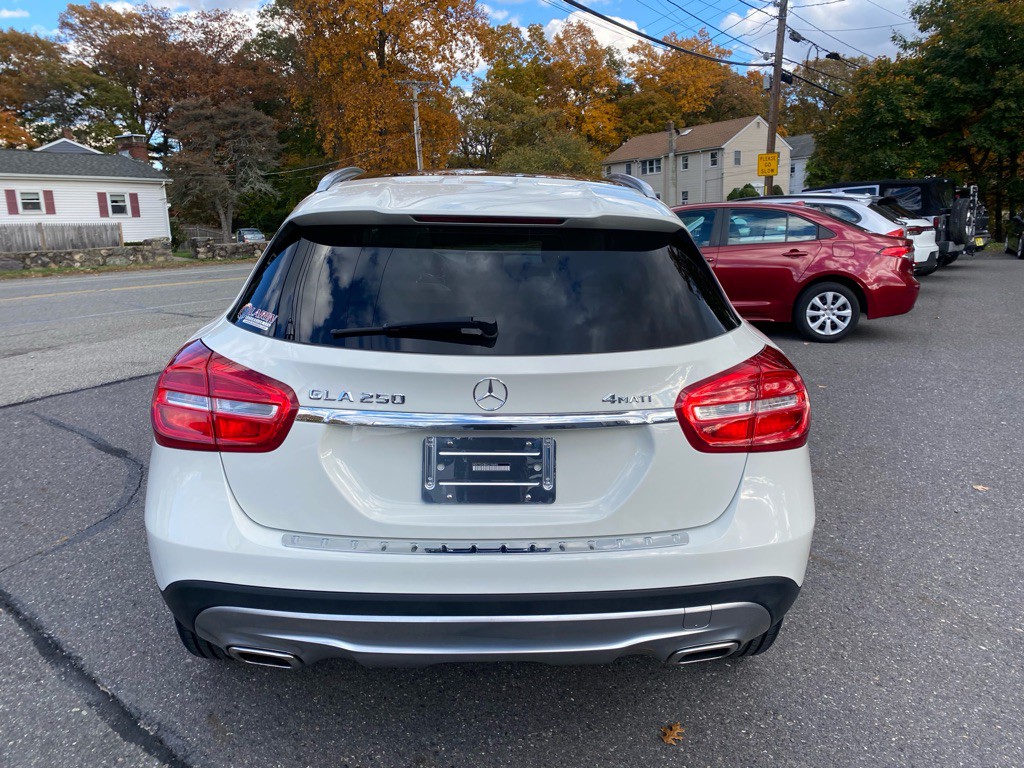 2016 Mercedes-Benz GLA-Class Image 5