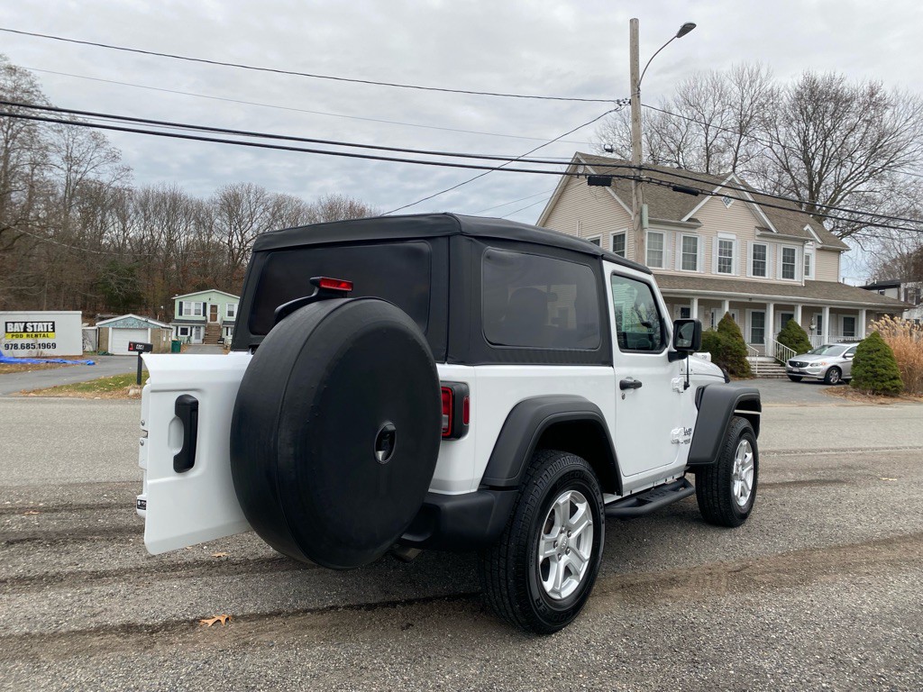 2021 Jeep Wrangler Image 7
