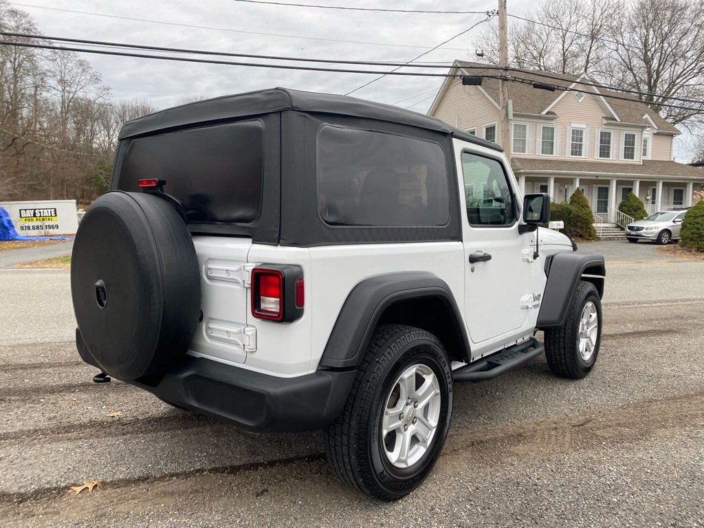 2021 Jeep Wrangler Image 8