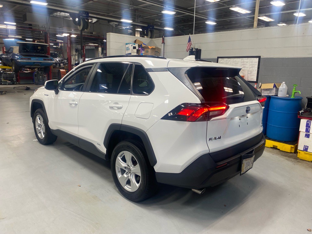 2021 Toyota Rav4 Image 3