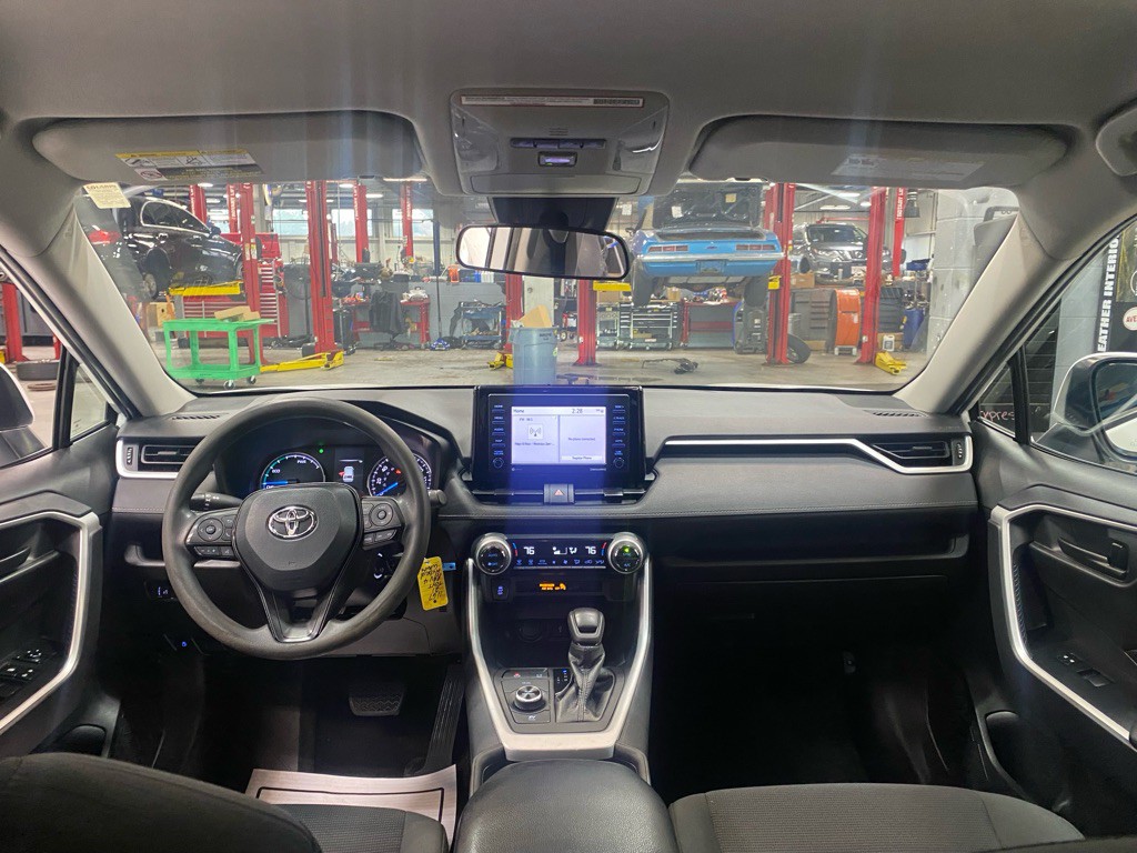 2021 Toyota Rav4 Image 10