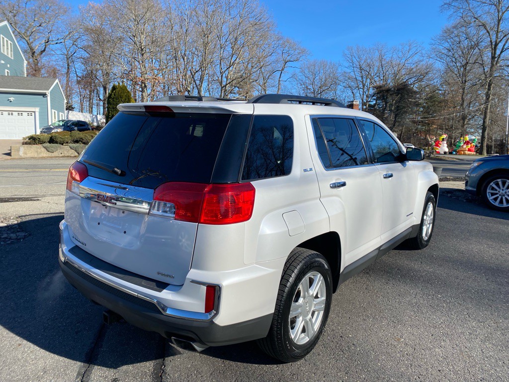 2016 GMC Terrain Image 6