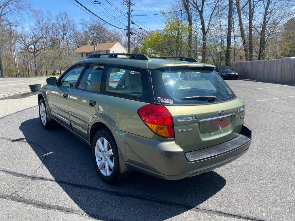 2007 Subaru Outback Image 3