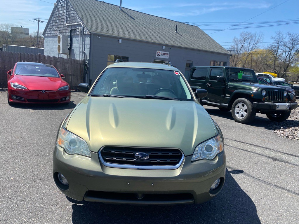 2007 Subaru Outback Image 10