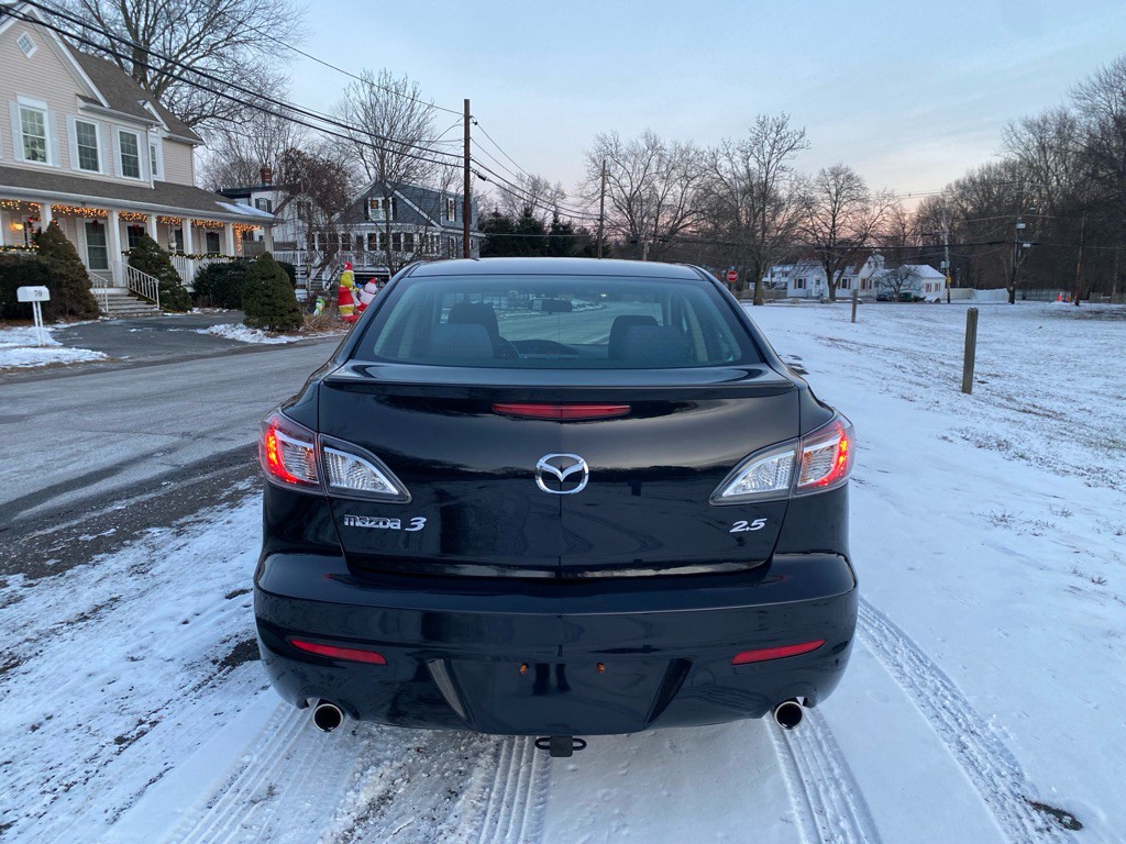 2011 Mazda Mazda3 Image 4