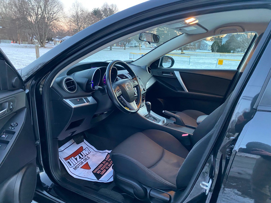 2011 Mazda Mazda3 Image 16