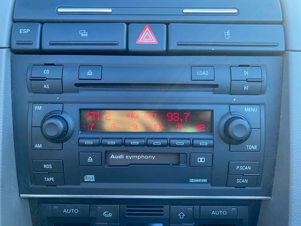 2003 Audi A4 Image 28