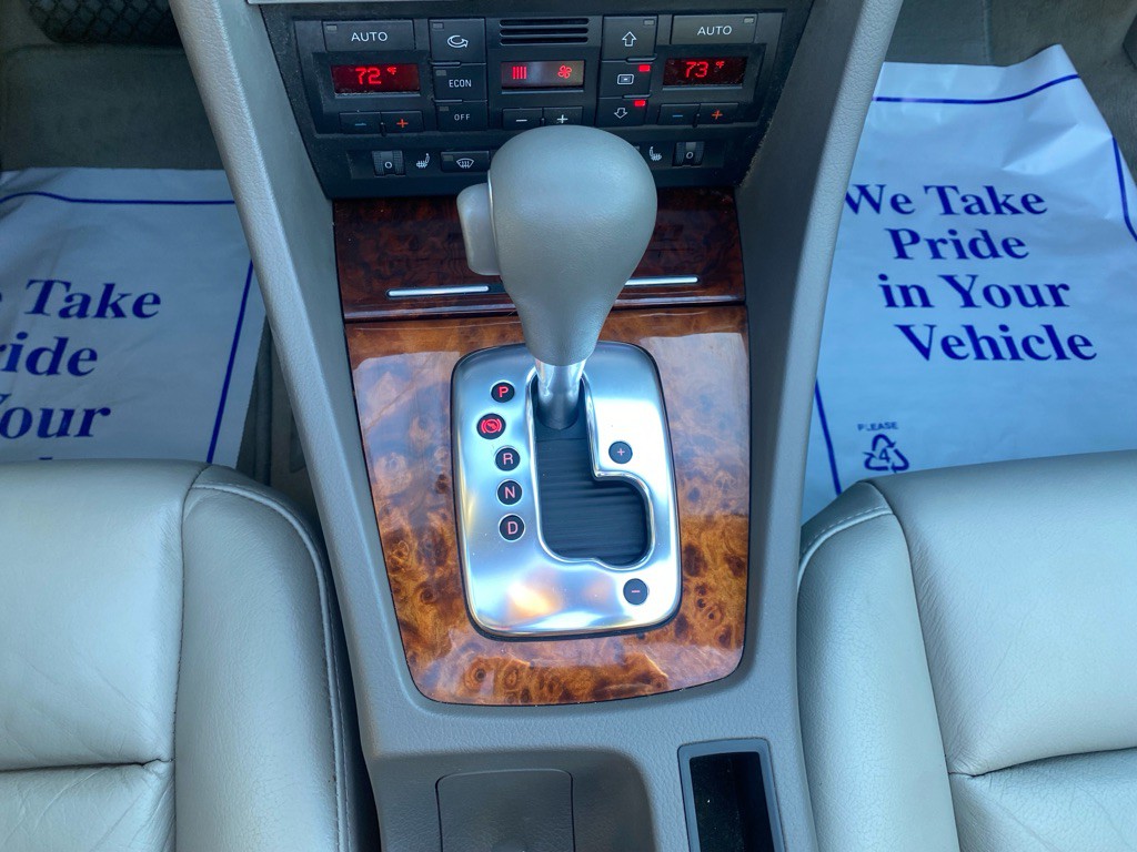 2003 Audi A4 Image 30