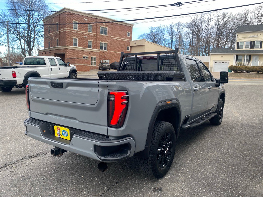 2024 GMC Sierra Image 6