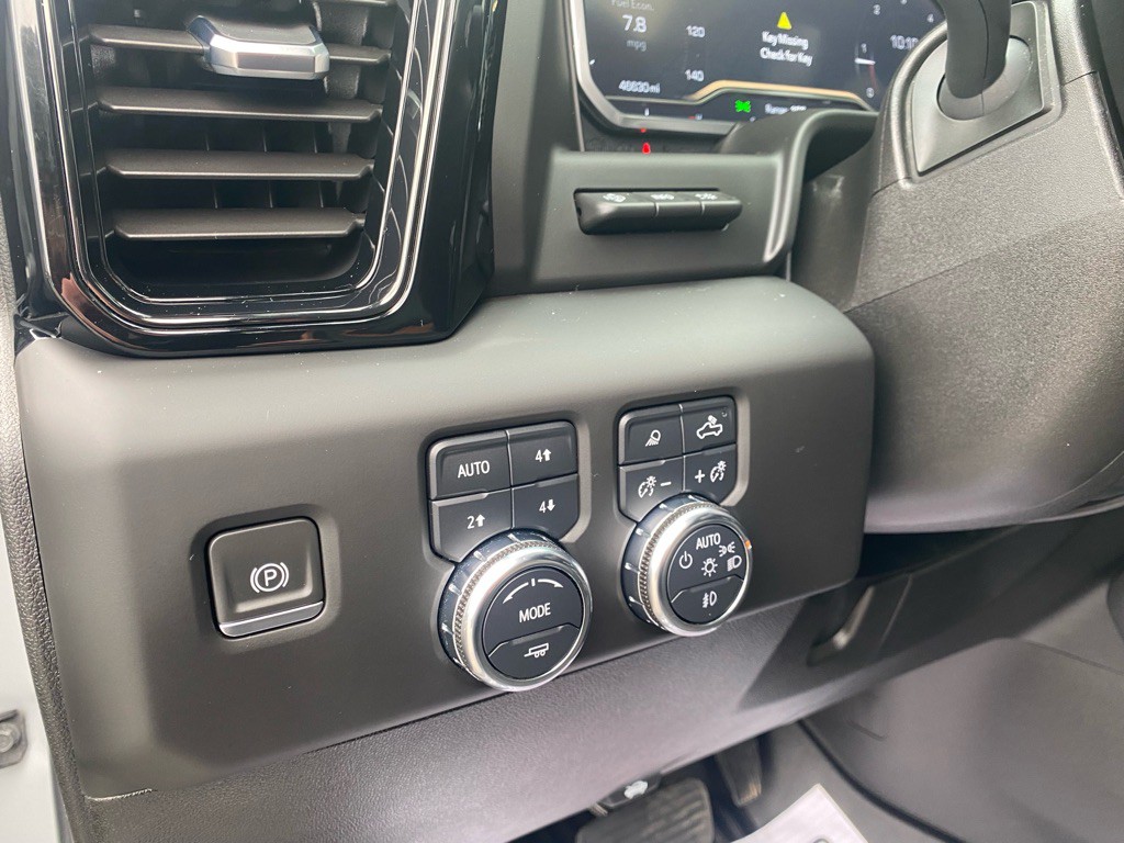 2024 GMC Sierra Image 21