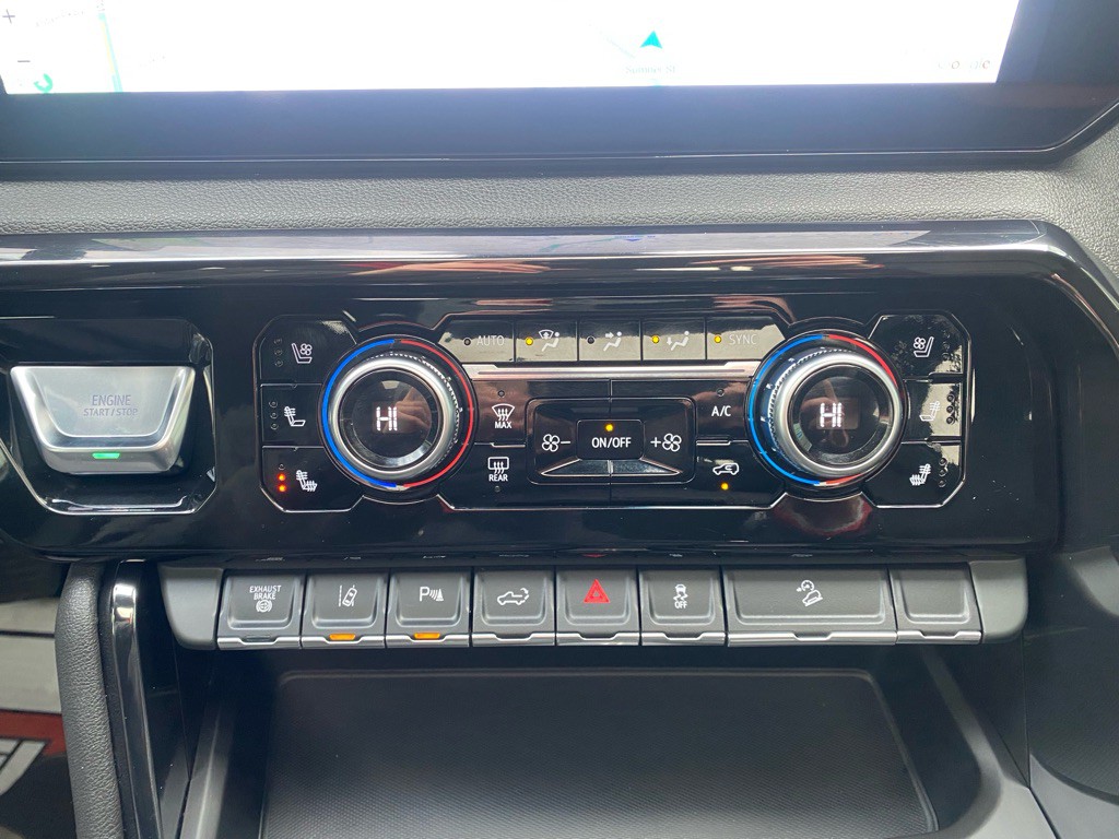 2024 GMC Sierra Image 30