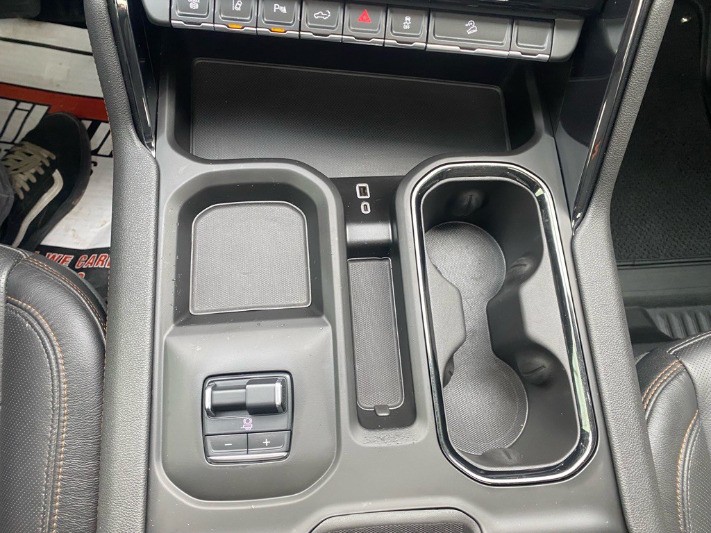 2024 GMC Sierra Image 32