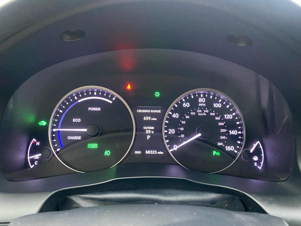 2014 Lexus ES Image 20