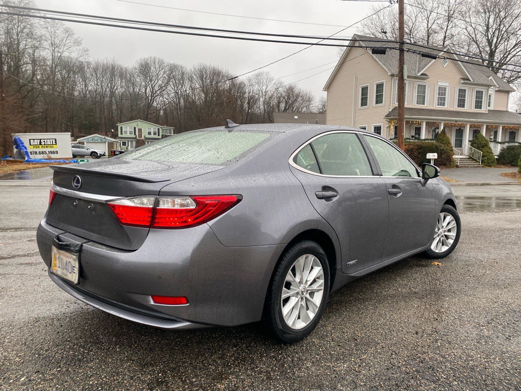 2014 Lexus ES Image 8