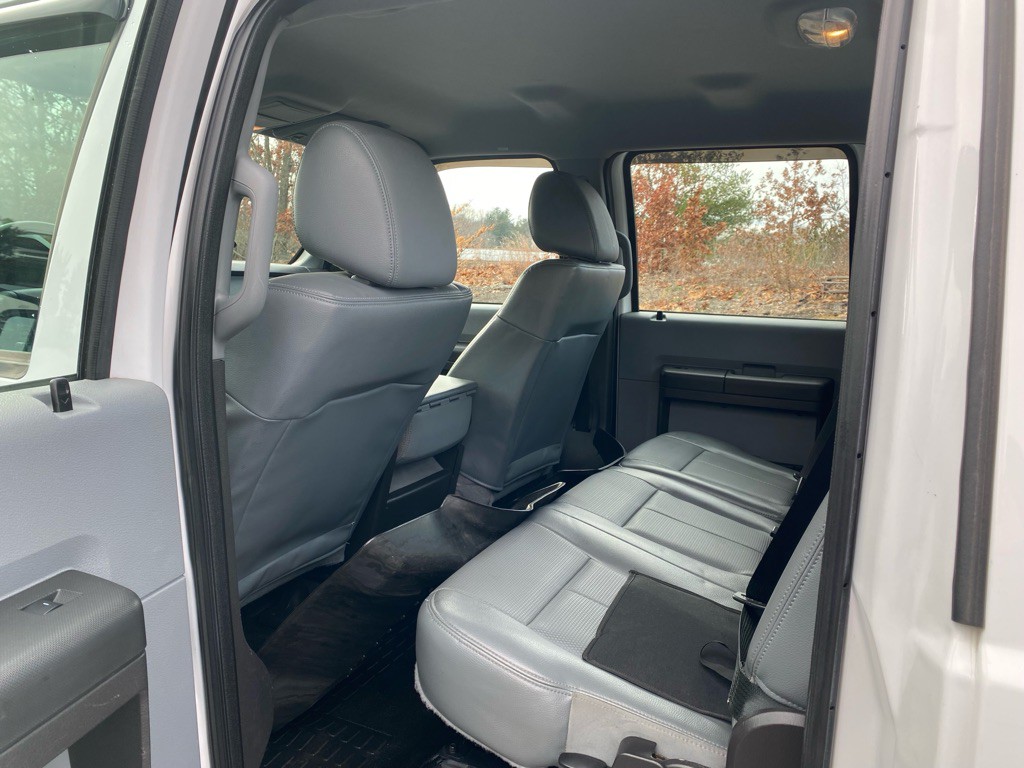 2014 Ford F-350 Image 19