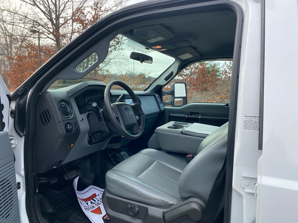 2014 Ford F-350 Image 21