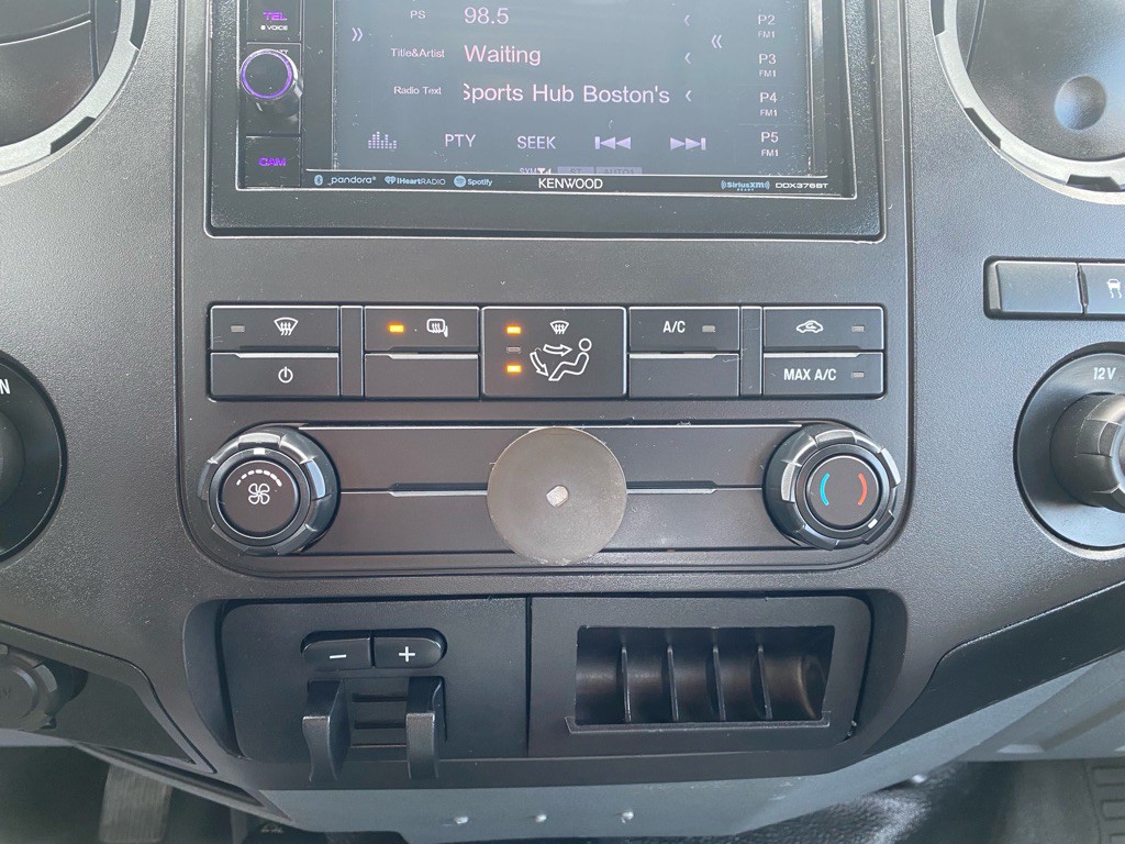 2014 Ford F-350 Image 27